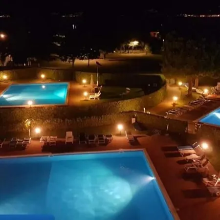 The Sunny Lake - With Pool *