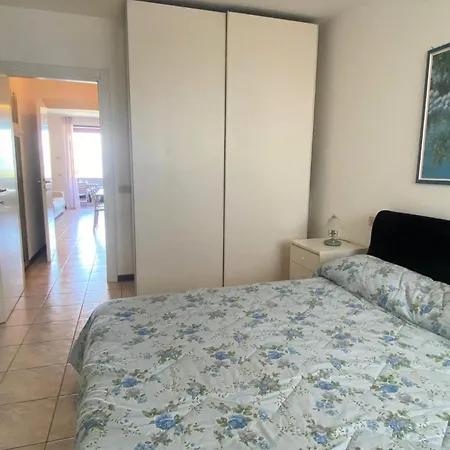 Apartamento The Sunny Lake - With Pool Desenzano del Garda